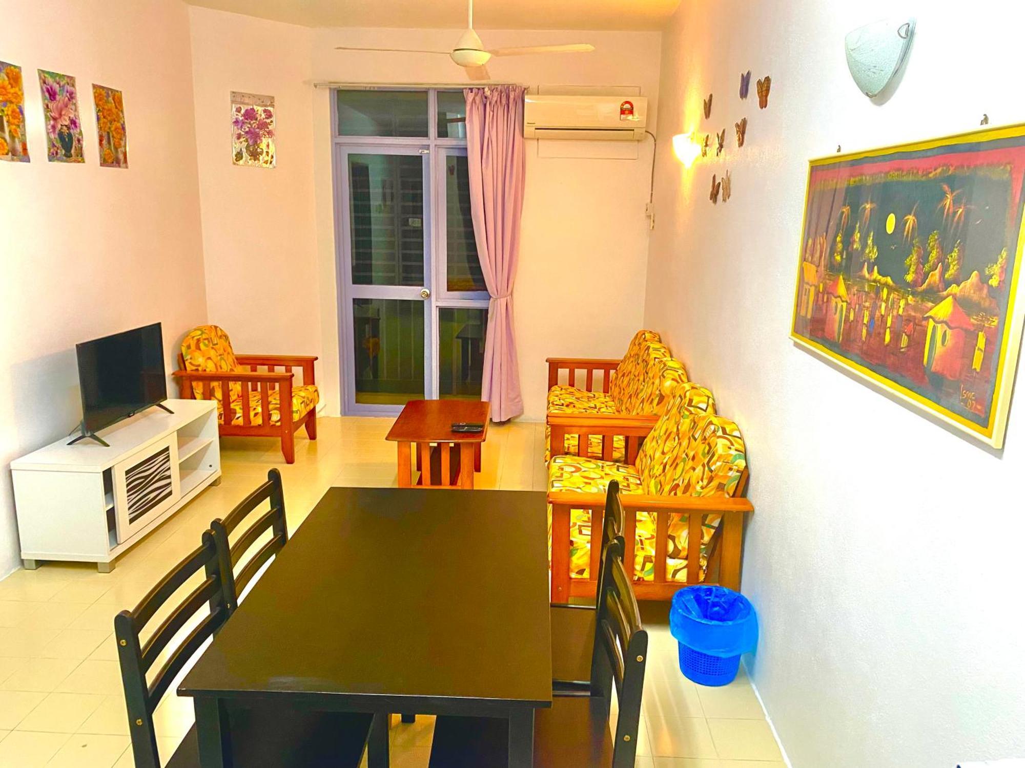 Batu Ferringhi Bayu Emas Apartment Dış mekan fotoğraf